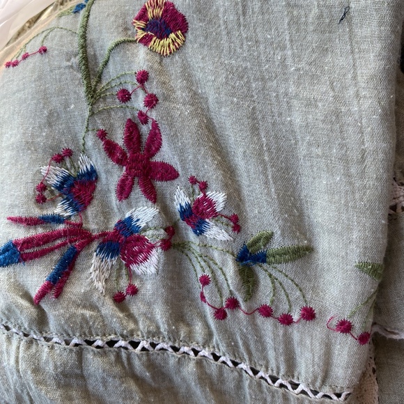 Umgee tan, short sleeve shift dress - Picture 3 of 3